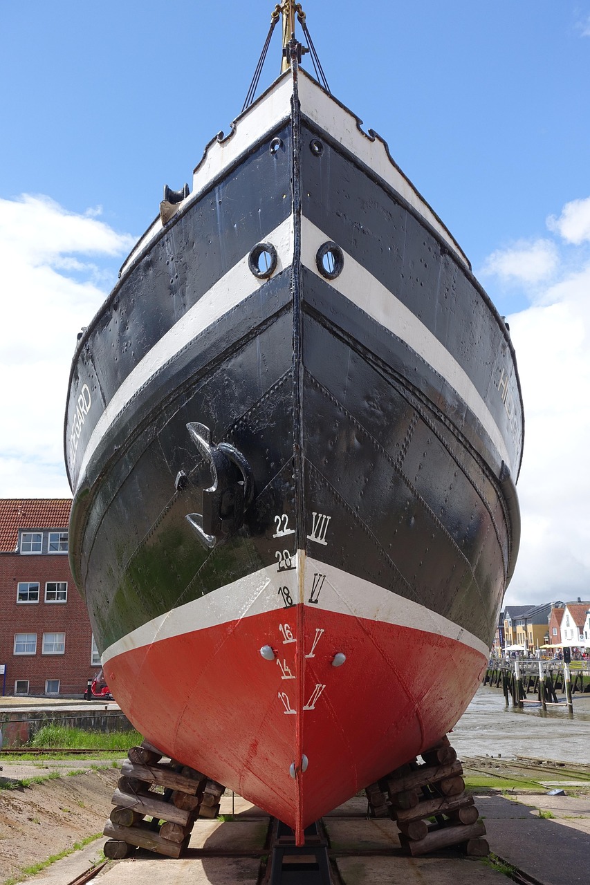 hull, boat, ship, transportation, dry dock, hull, hull, hull, dry dock, dry dock, dry dock, dry dock, dry dock
